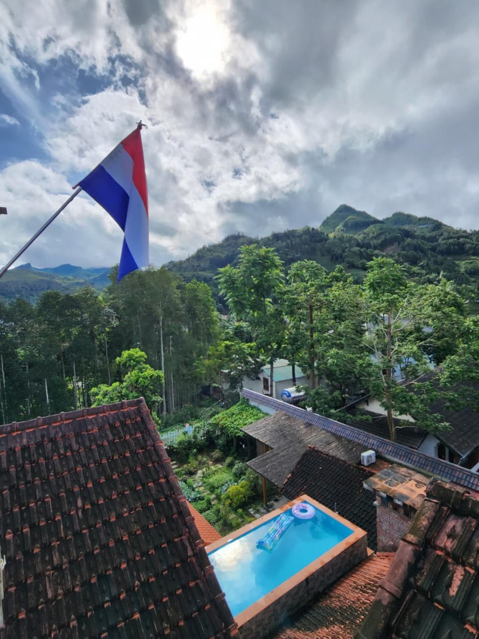 Huy Trung Homestay Vacation rental in Vietnam