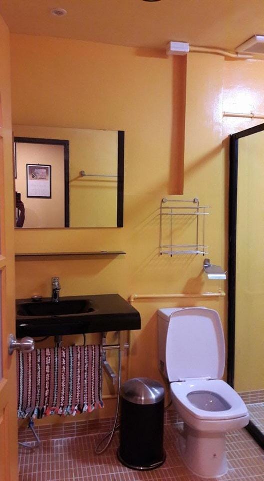Toilet, Bathroom