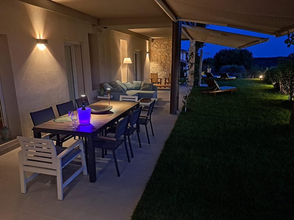 Patio, Balcony/Terrace
