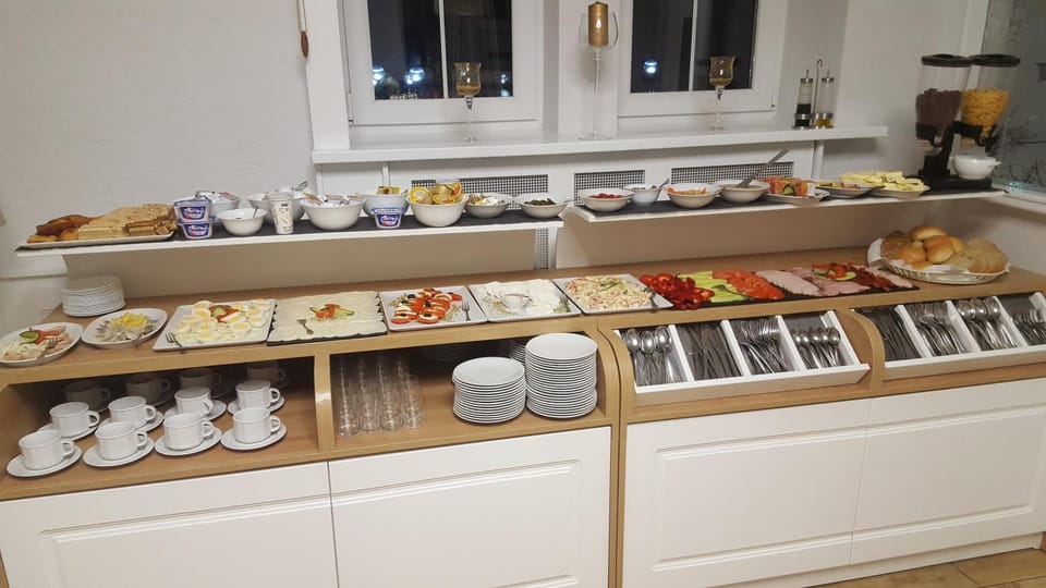 Buffet breakfast