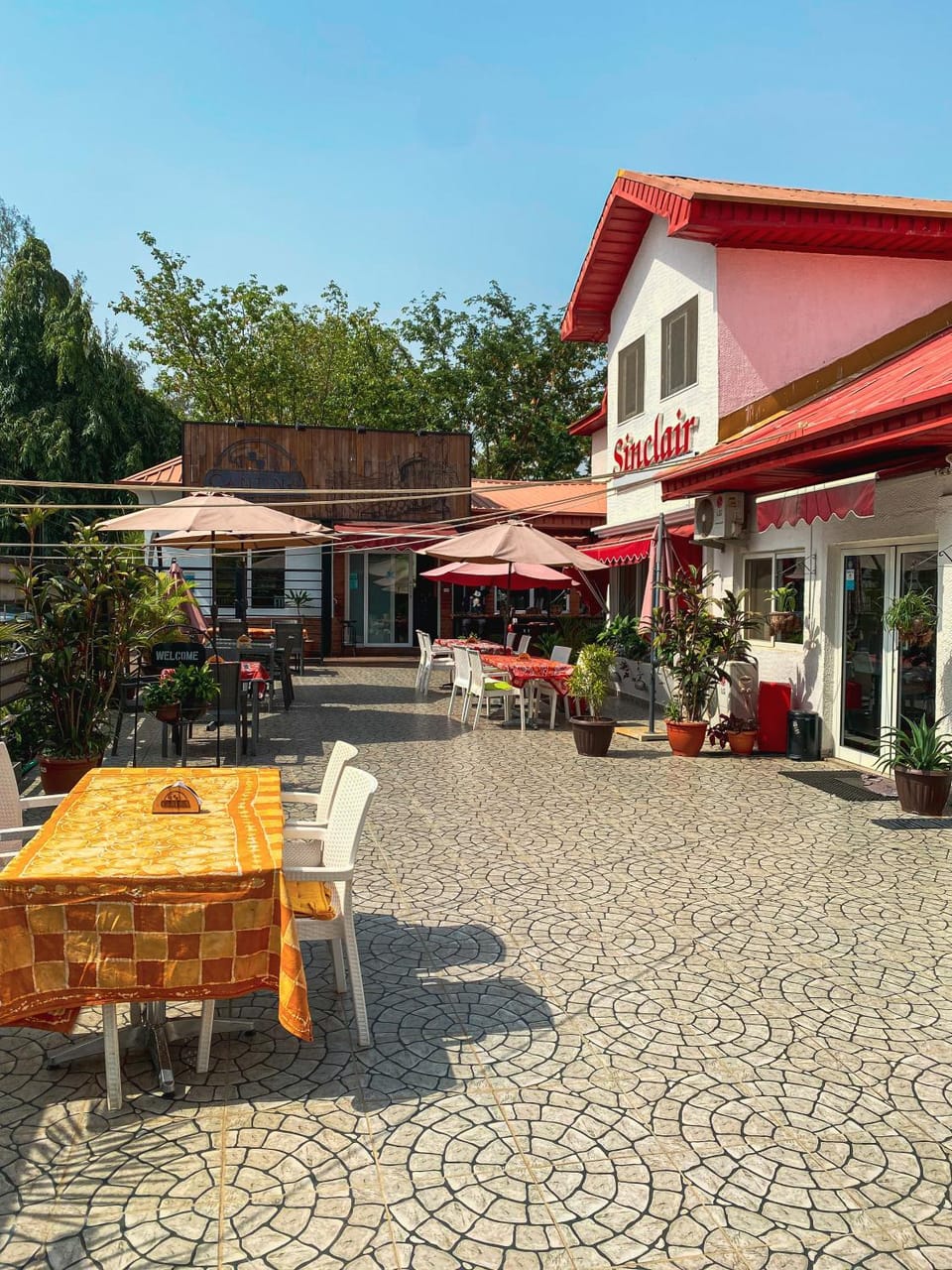 Restaurant/places to eat