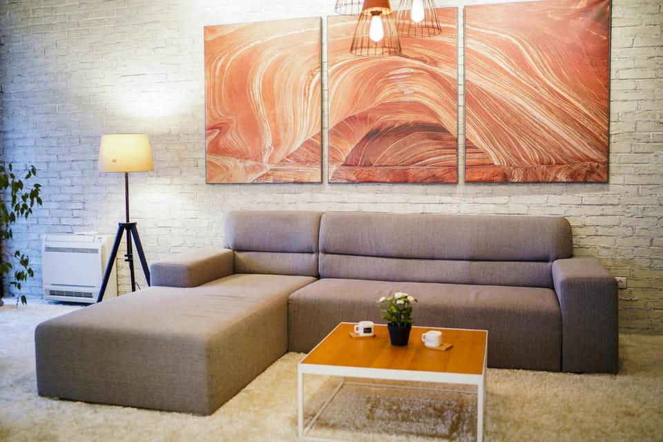 Living room, Seating area, air conditioner