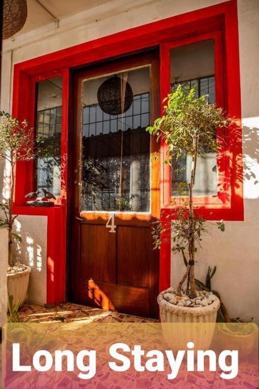 Guesthouse MALAGUETA INN I Hostel in Africa