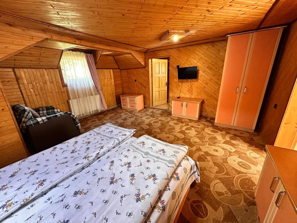 TV and multimedia, Bedroom, wardrobe