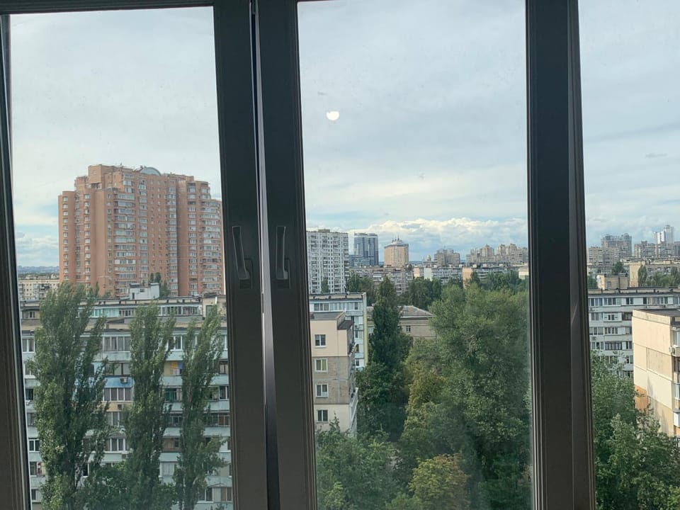 One bedroom on Rusanovka Apartment in Kiev City - Kyiv
