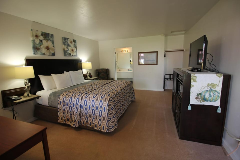 Mariners Cove Inn Motel in Westport
