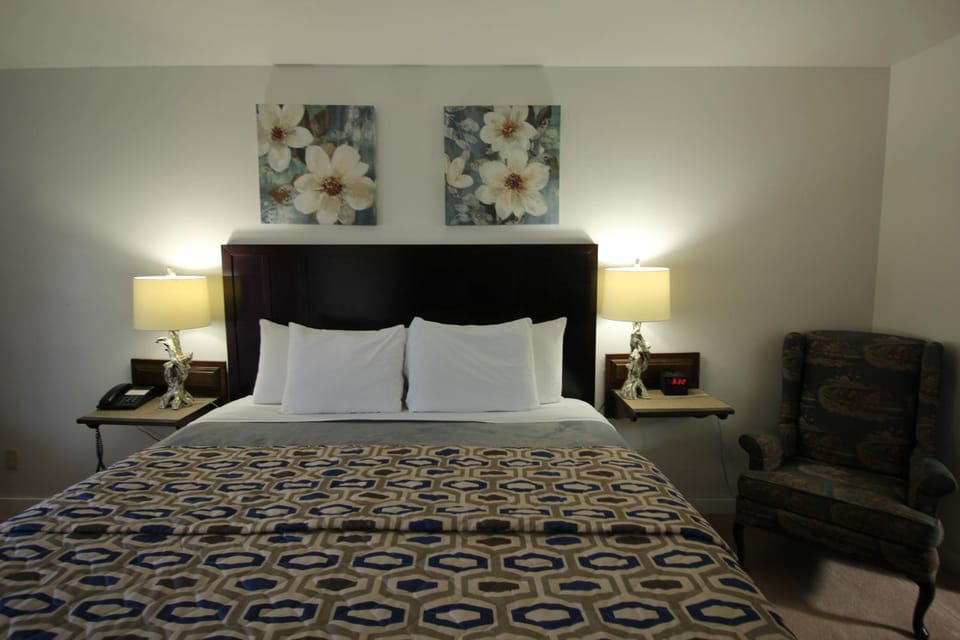 Mariners Cove Inn Motel in Westport