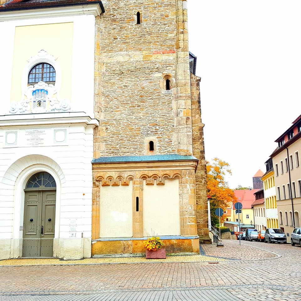 Nearby landmark