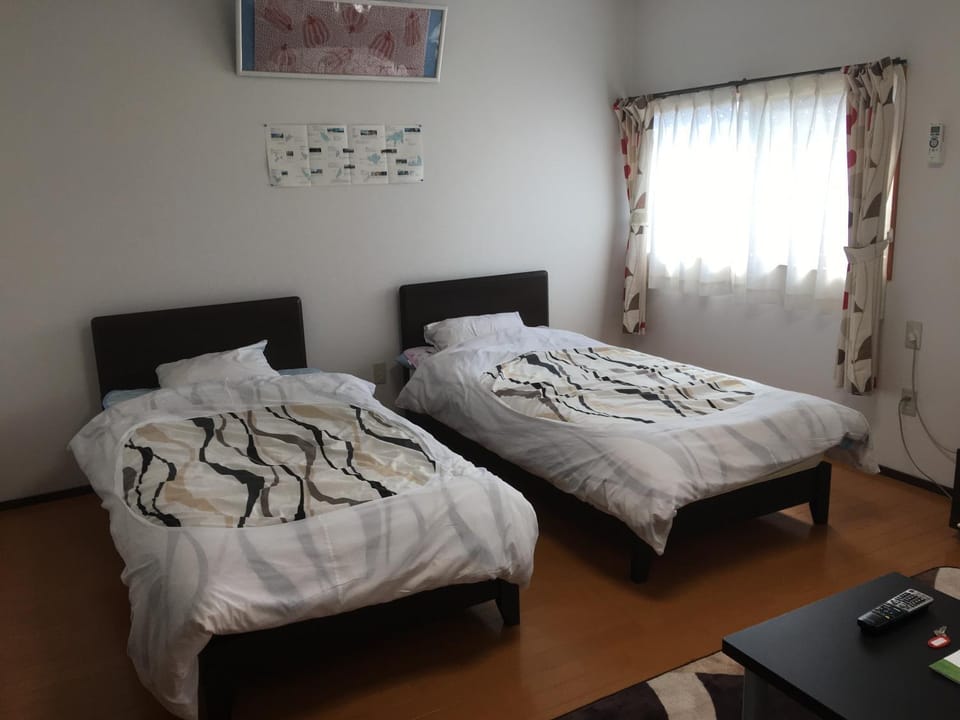 Season 2 Bed and Breakfast in Japan