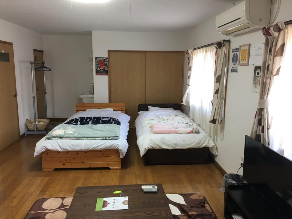 Season 1 Apartment in Japan
