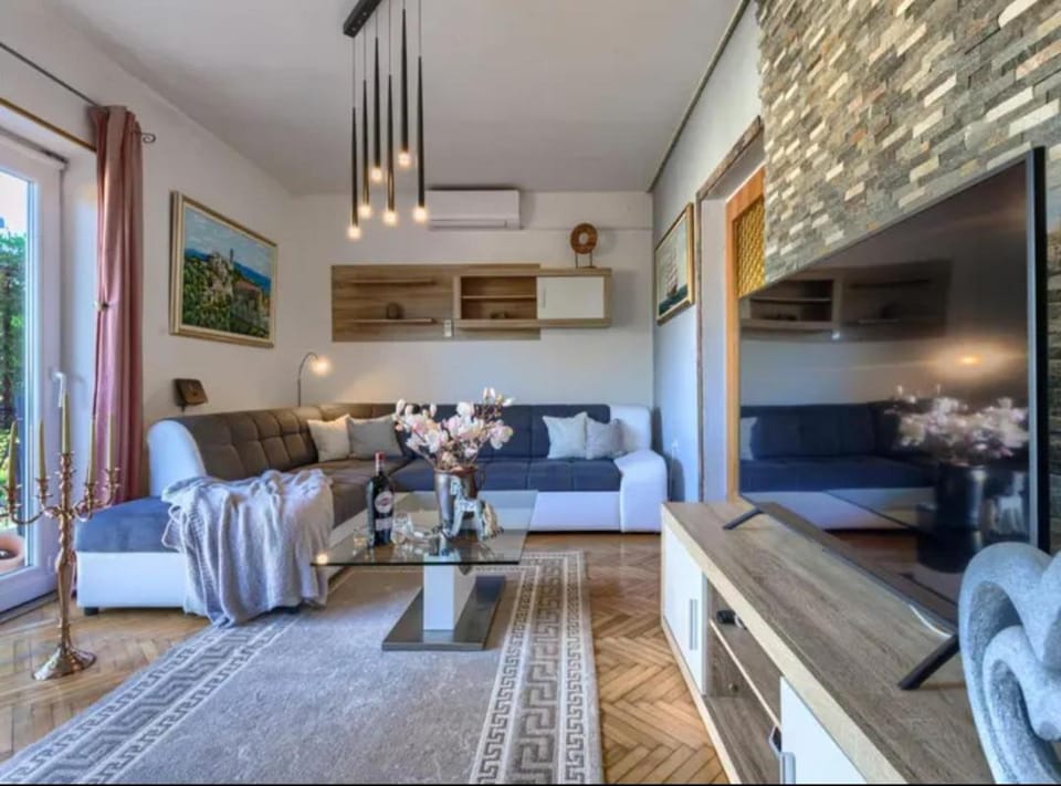 Villa Palma Karojba Villa in Istria County