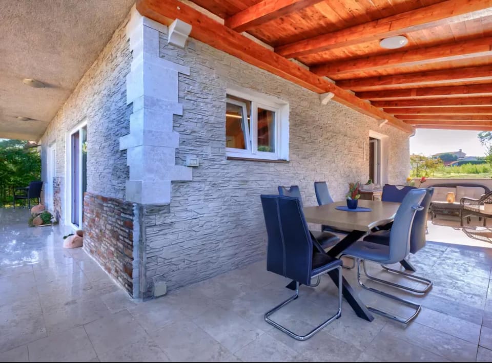 Villa Palma Karojba Villa in Istria County