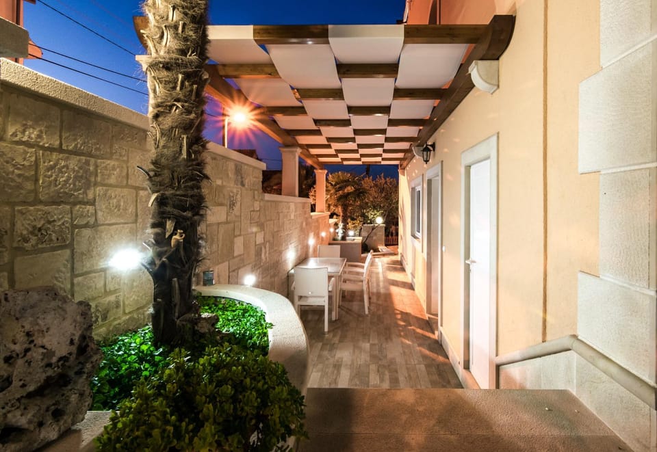 Property building, Night, Balcony/Terrace