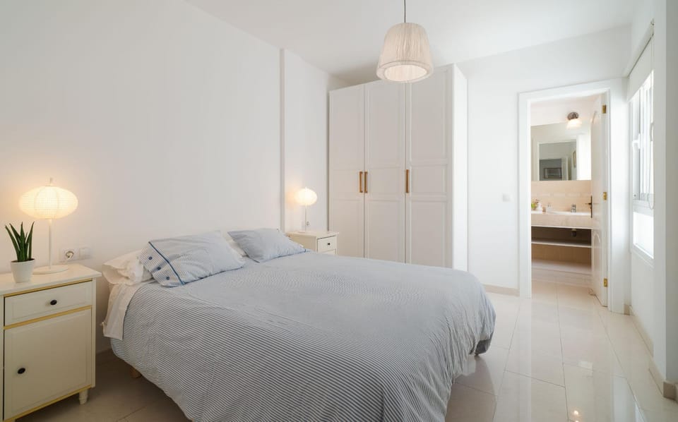 Bathroom, Bedroom