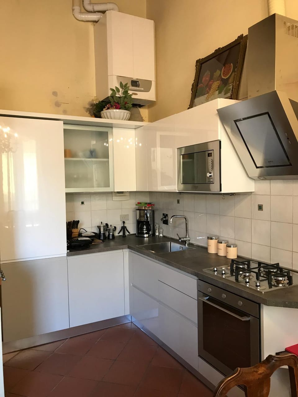 Kitchen or kitchenette