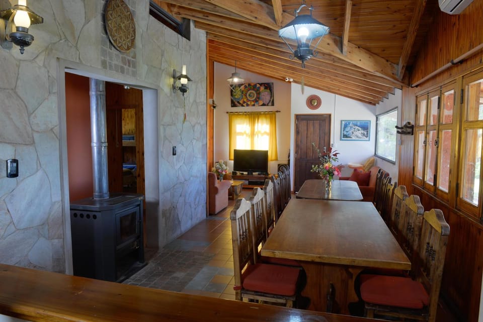 Entre montañas y rio, Cacheuta Chalet in Mendoza Province Province