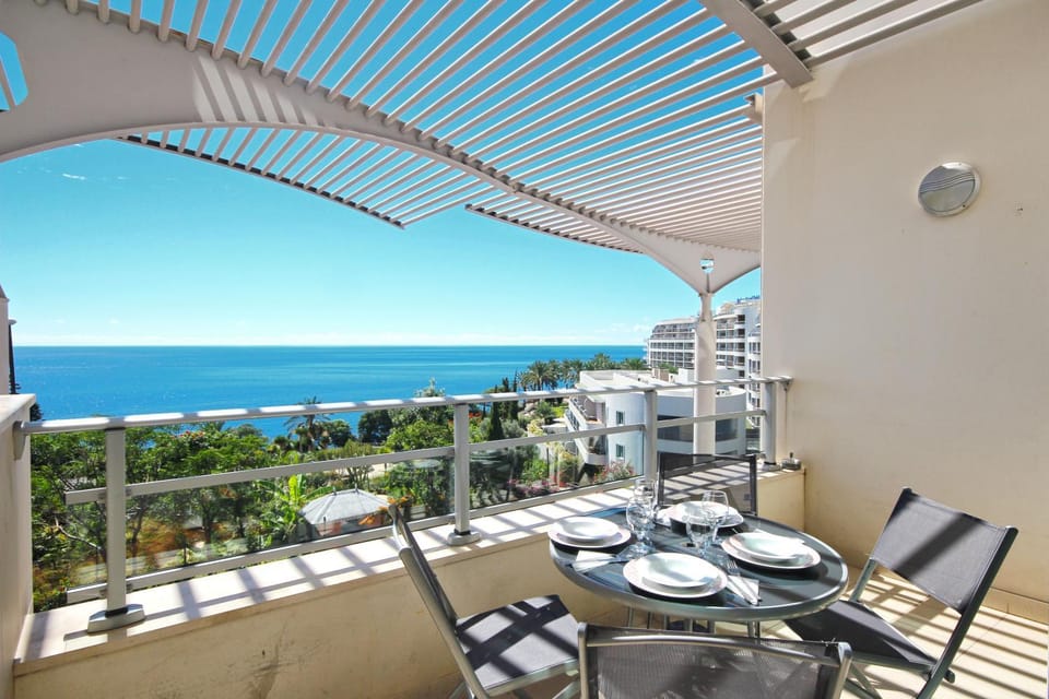 Sea view, Sea view