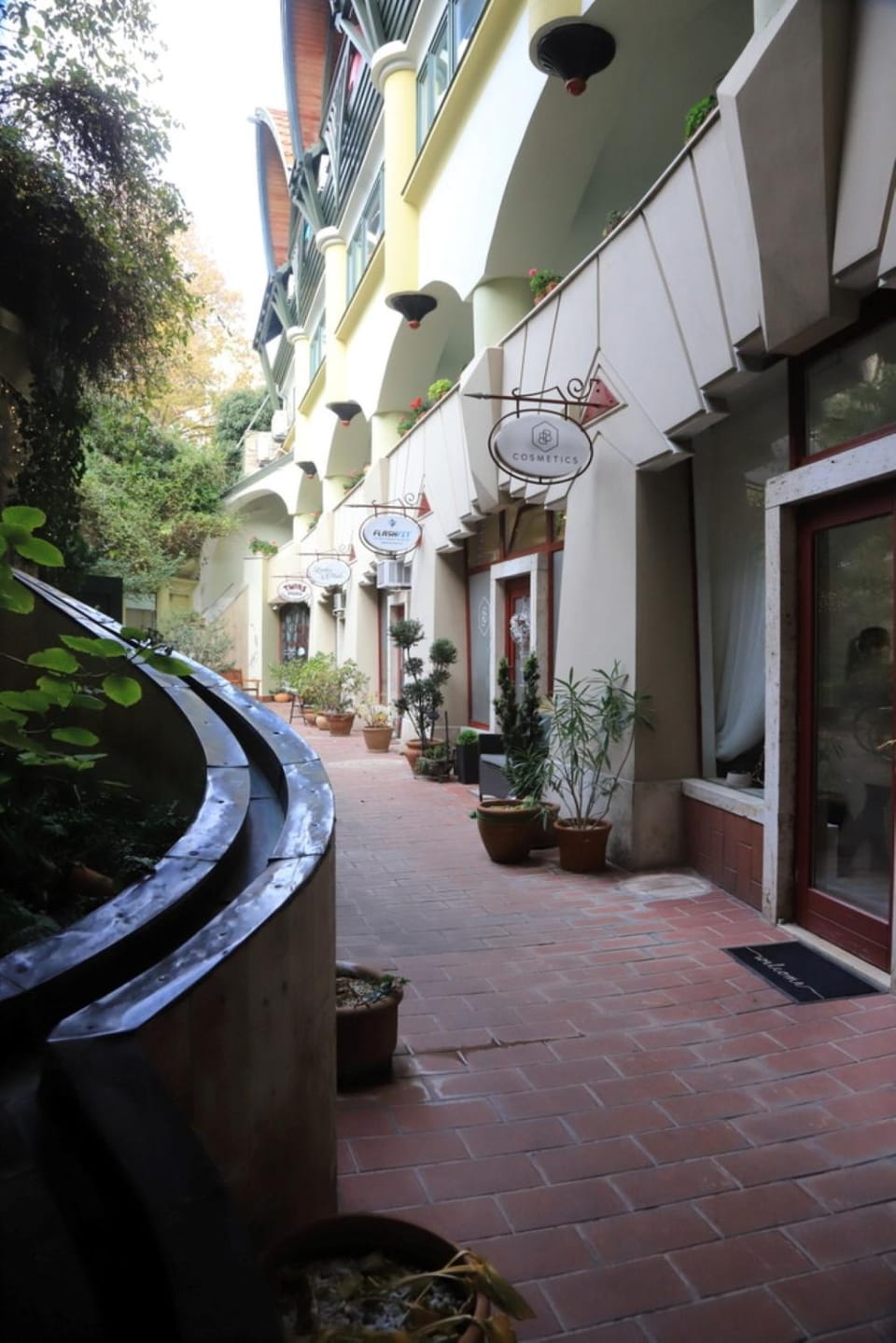 Balcony/Terrace, On site