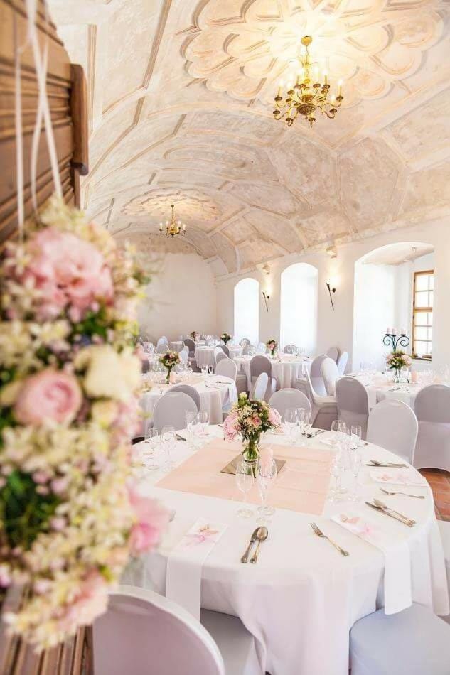 zámek Kolštejn - hotel Chateau Goldenstein Hotel in Lower Silesian Voivodeship