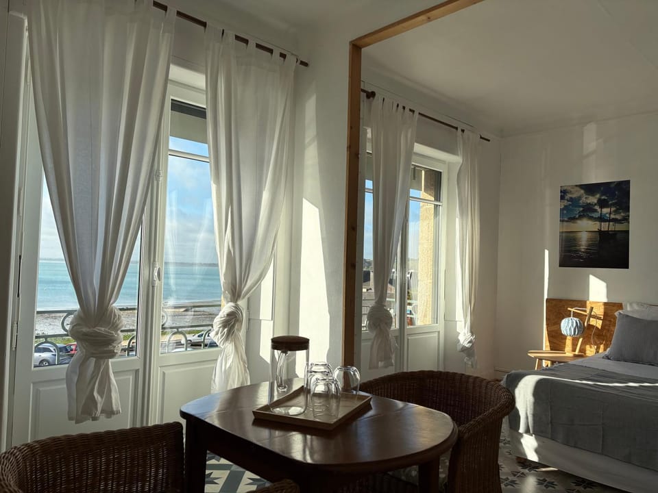 L´arrière Cour Apartment in Cancale