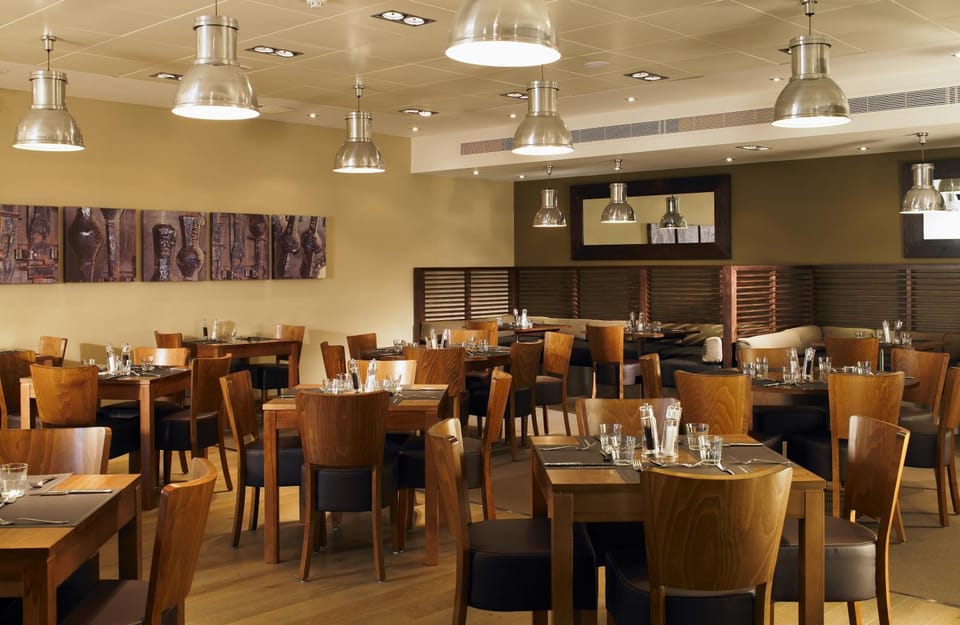 Restaurant/places to eat