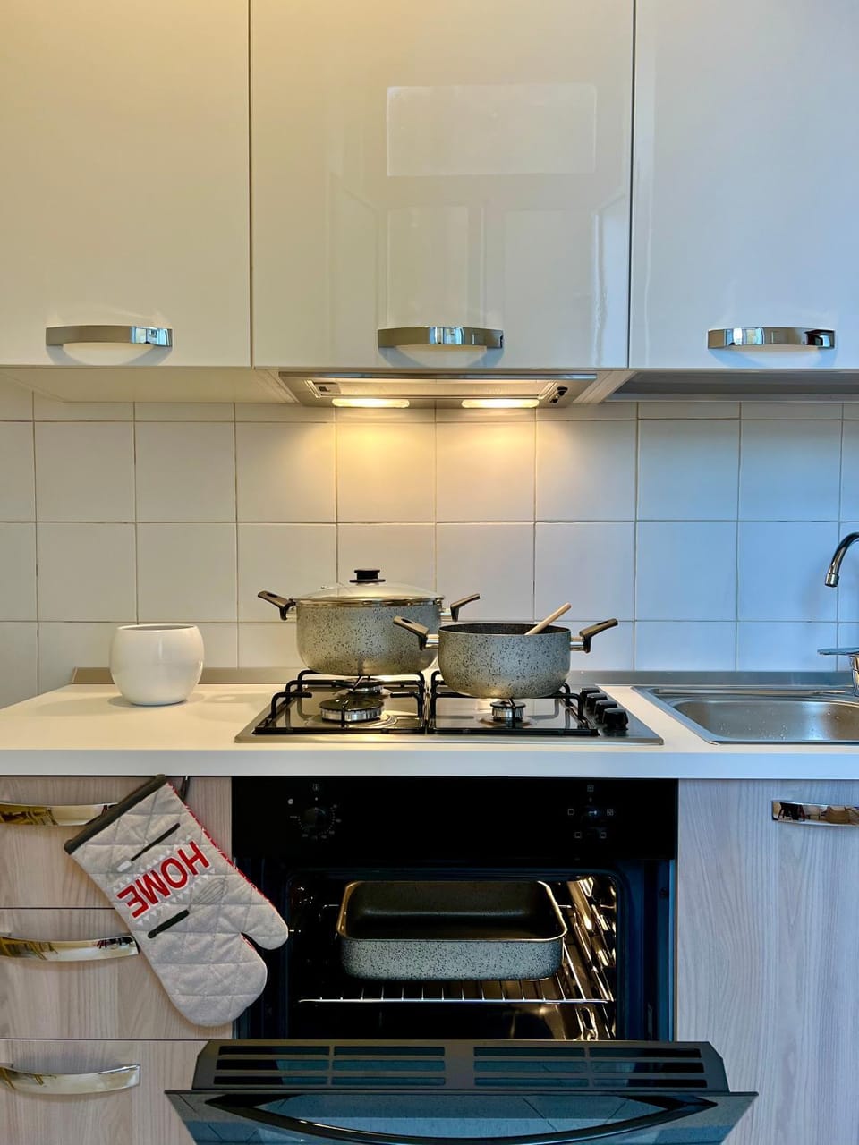 Kitchen or kitchenette, stove