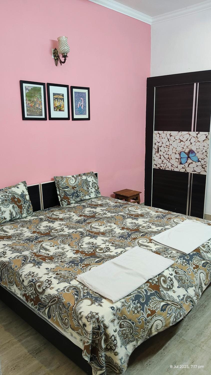 Tuk Tuk Homestay Vacation rental in Agra