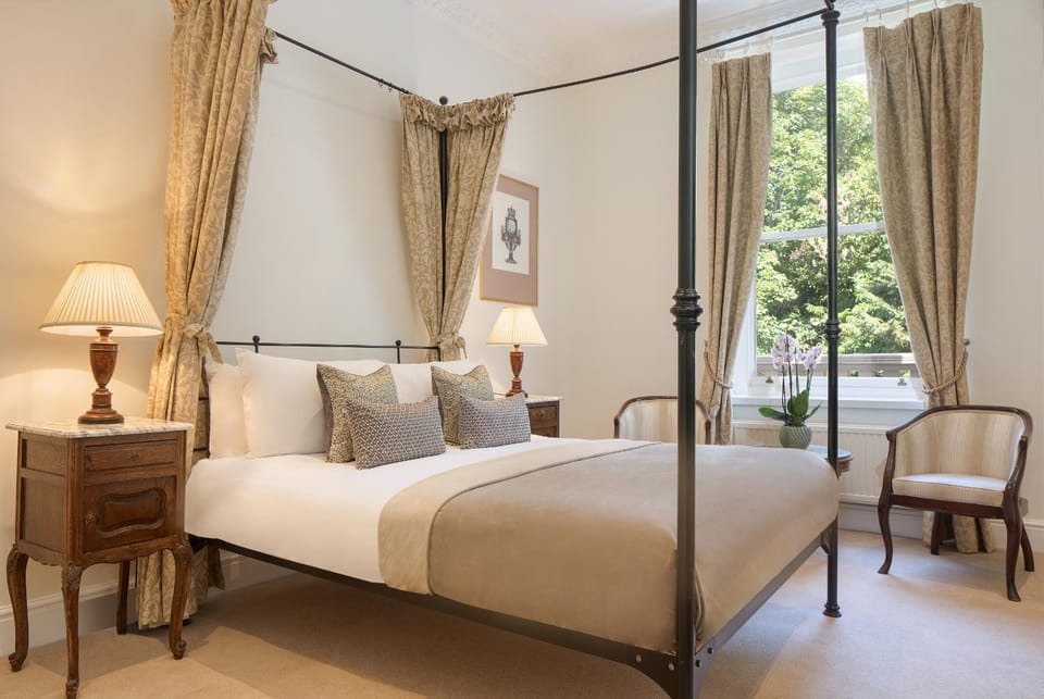 Shower, Bed, Bathroom, TV and multimedia, Coffee/tea facilities, View (from property/room), Spa and wellness centre/facilities, Food and drinks, Photo of the whole room, Seating area, Bedroom, Food, Meals, Breakfast, Continental breakfast, Buffet breakfast, English/Irish breakfast, Lunch, Dinner, hair dryier, internet