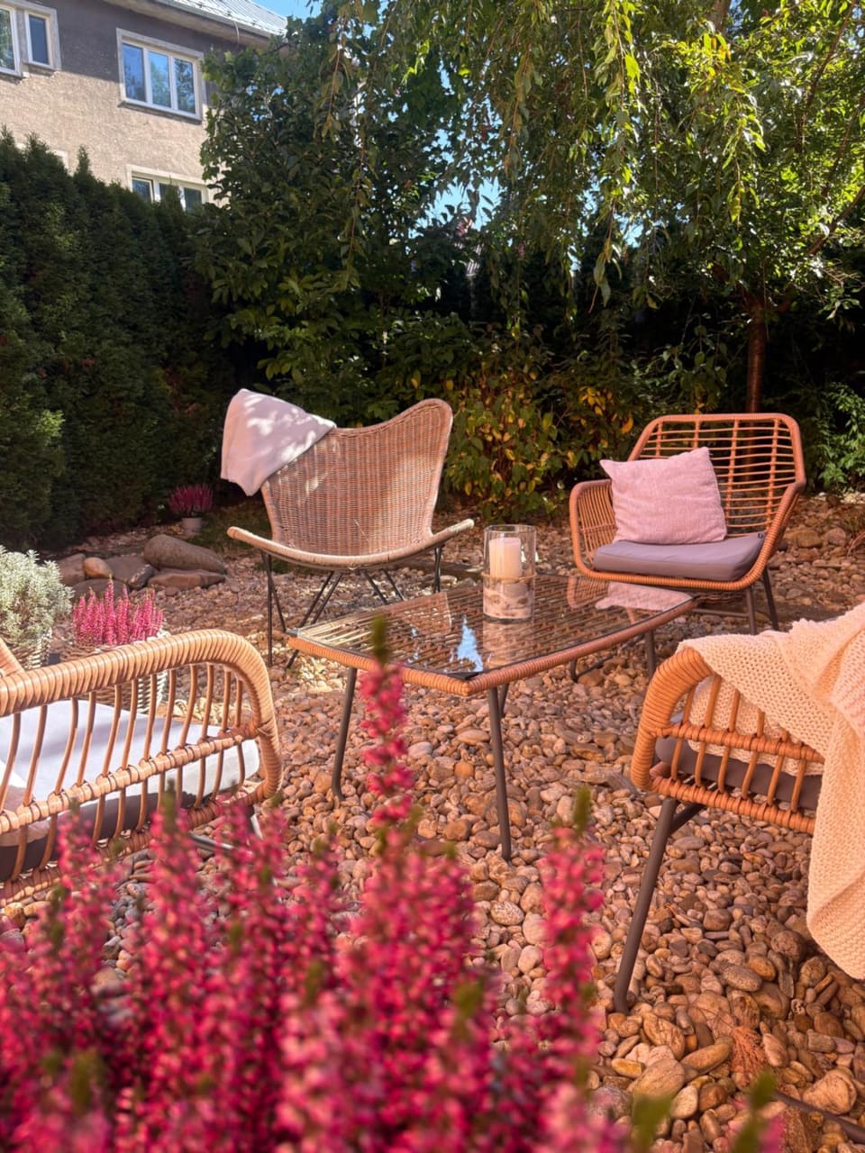 Seating area, Garden view