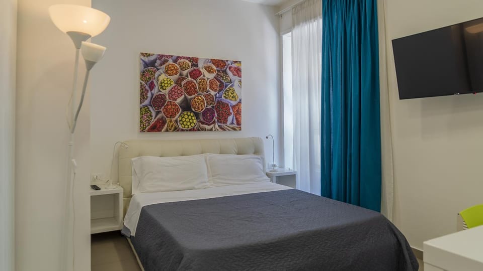 Bed, TV and multimedia