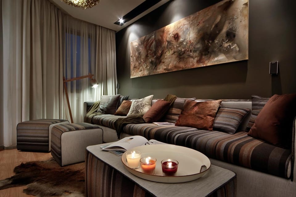 Living room, Seating area