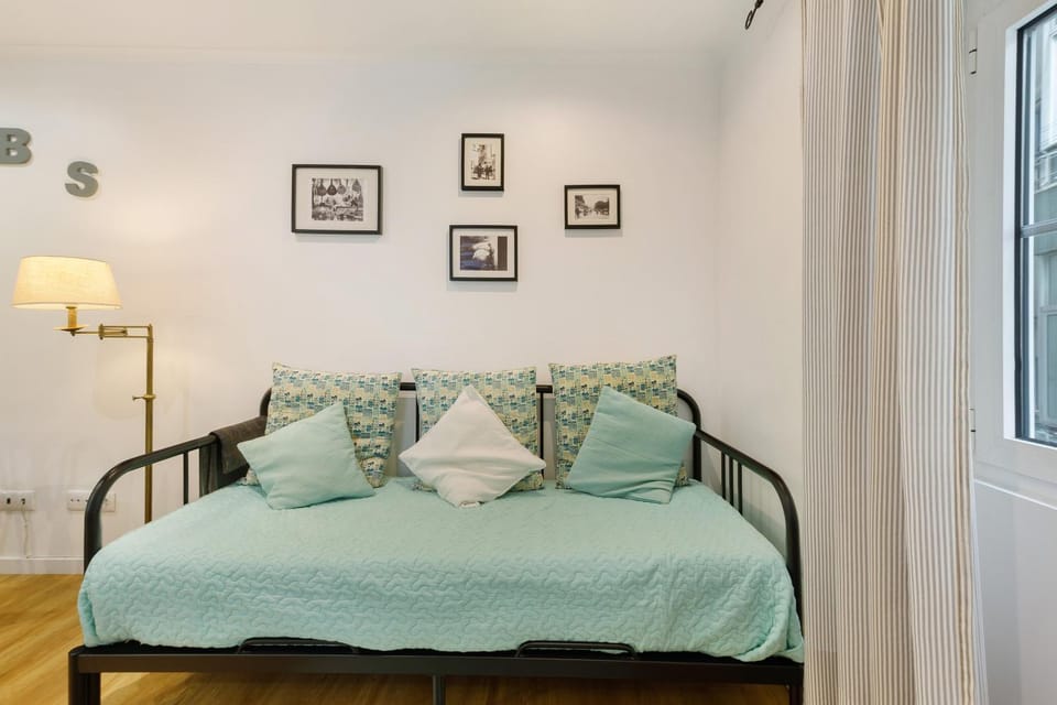 Living room, Bedroom
