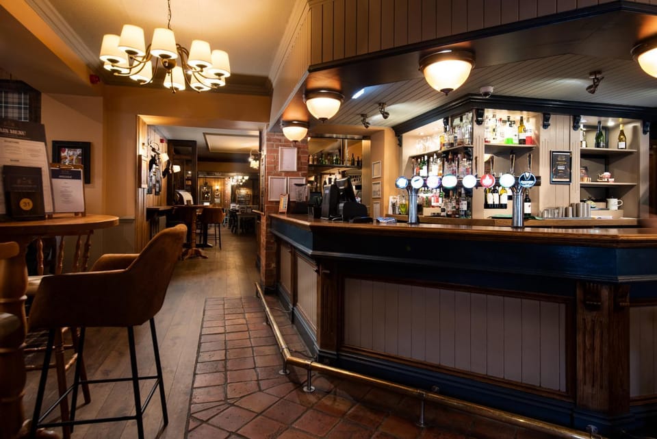 Lounge or bar, Alcoholic drinks