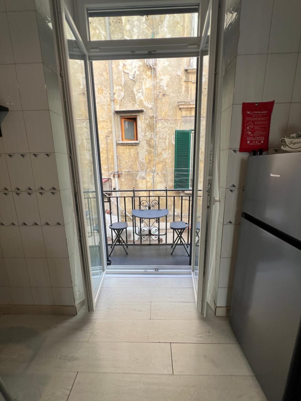 Varriale Apartaments 2,0 free parking for small cars only Apartment in Naples