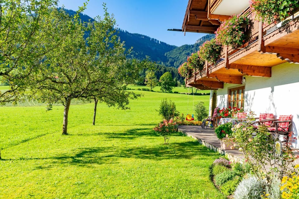 Ferienwohnungen Hollweger inkl. Chiemgaukarte Apartment in Ruhpolding