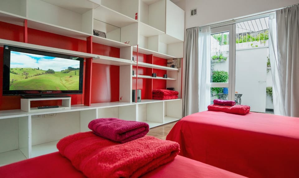 Patio, Patio, Bed, Garden, Garden, TV and multimedia, Bedroom, Garden view, Garden view, towels
