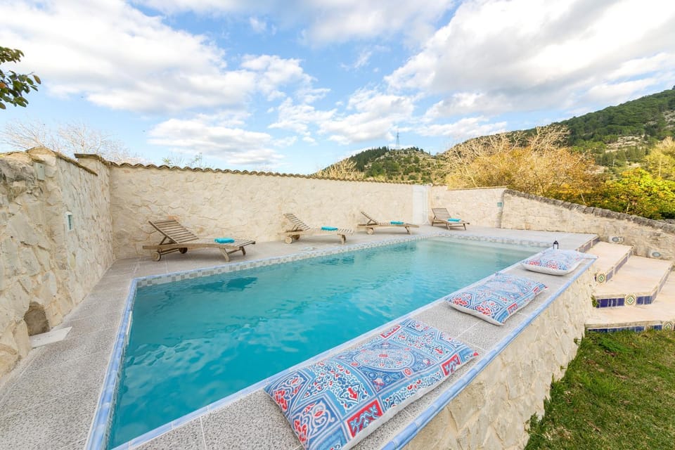 Pool view