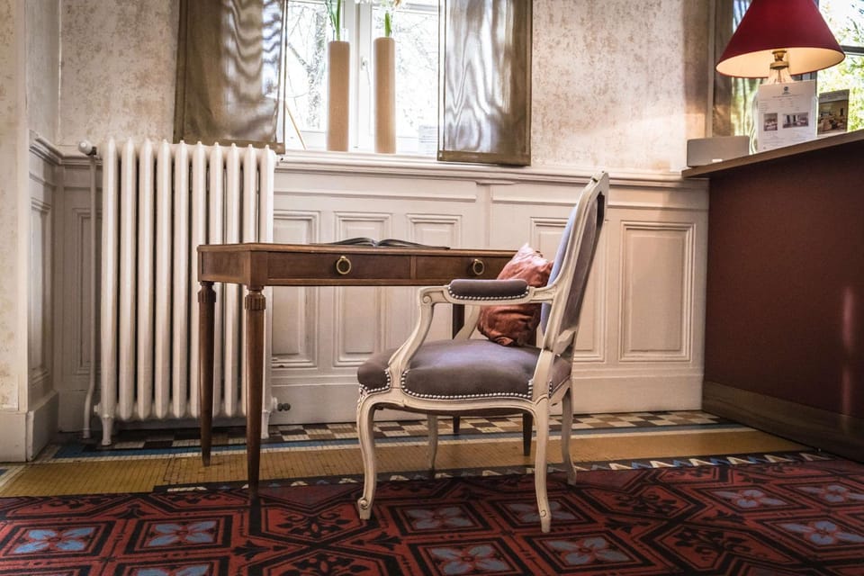 Lobby or reception, On site