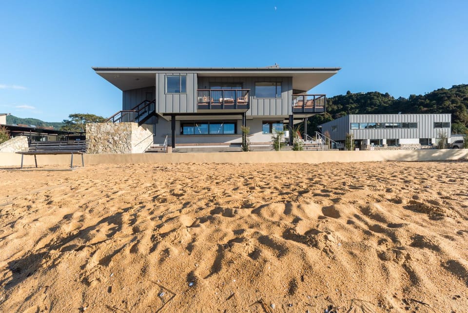 Facade/entrance, Off site, Day, Beach, Beach