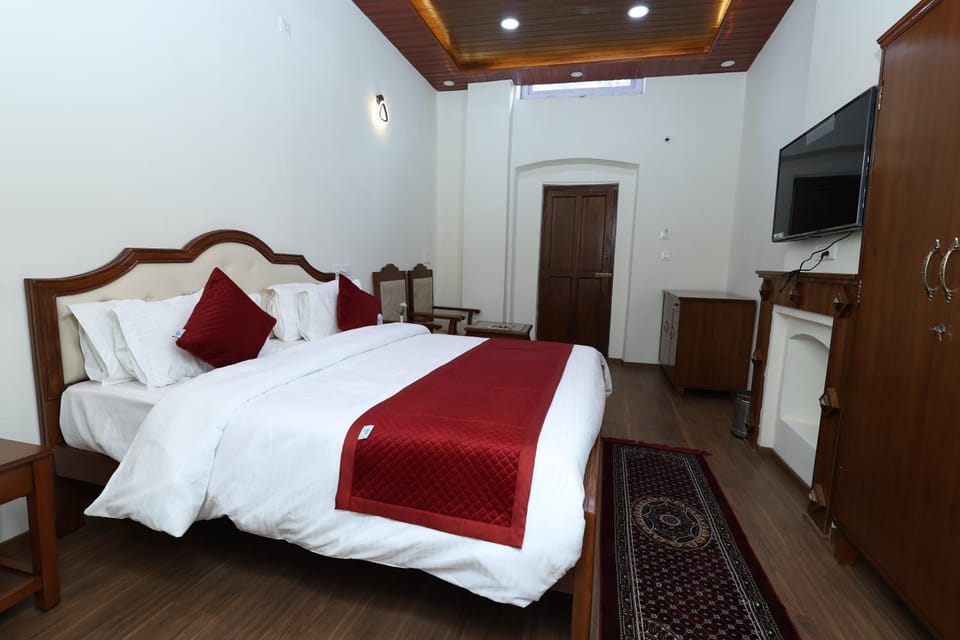 KSTDC Hotel Mayura Sudarshan ,Ooty Resort in Ooty