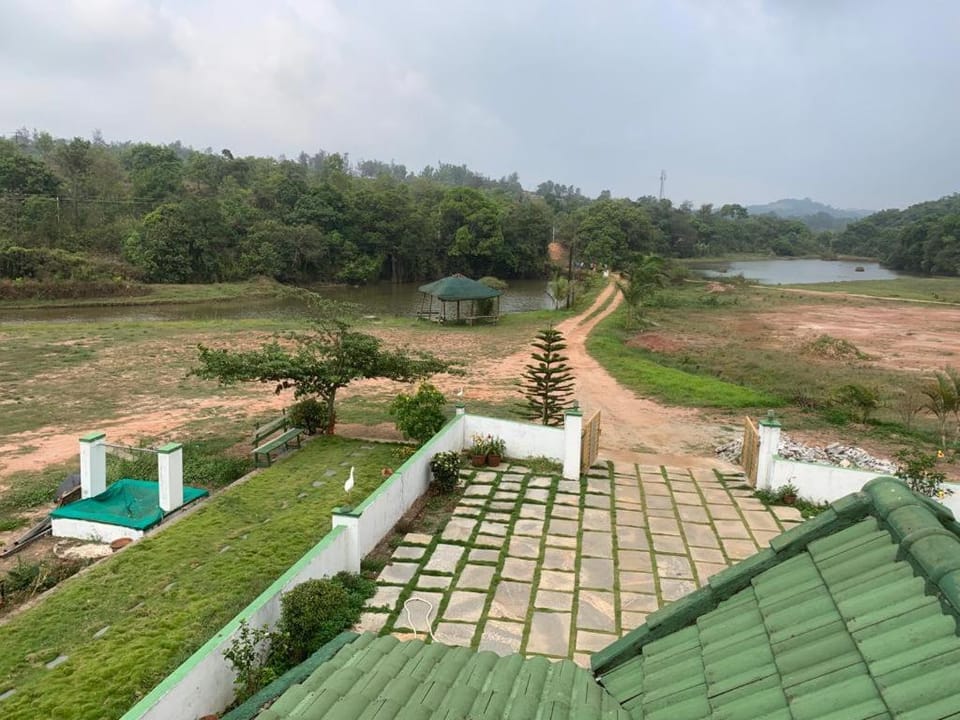 Creekside Cabin Cabin in Kerala