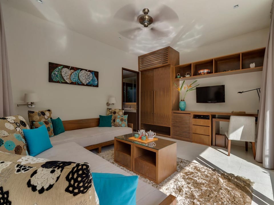 TV and multimedia, Seating area