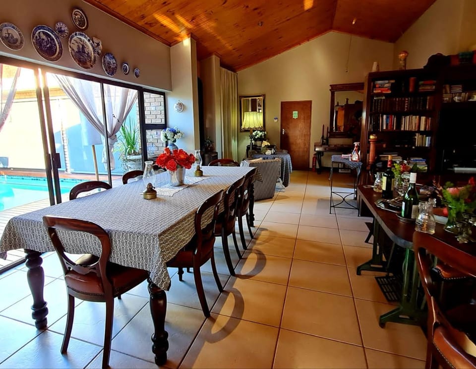 Decorative detail, Dining area