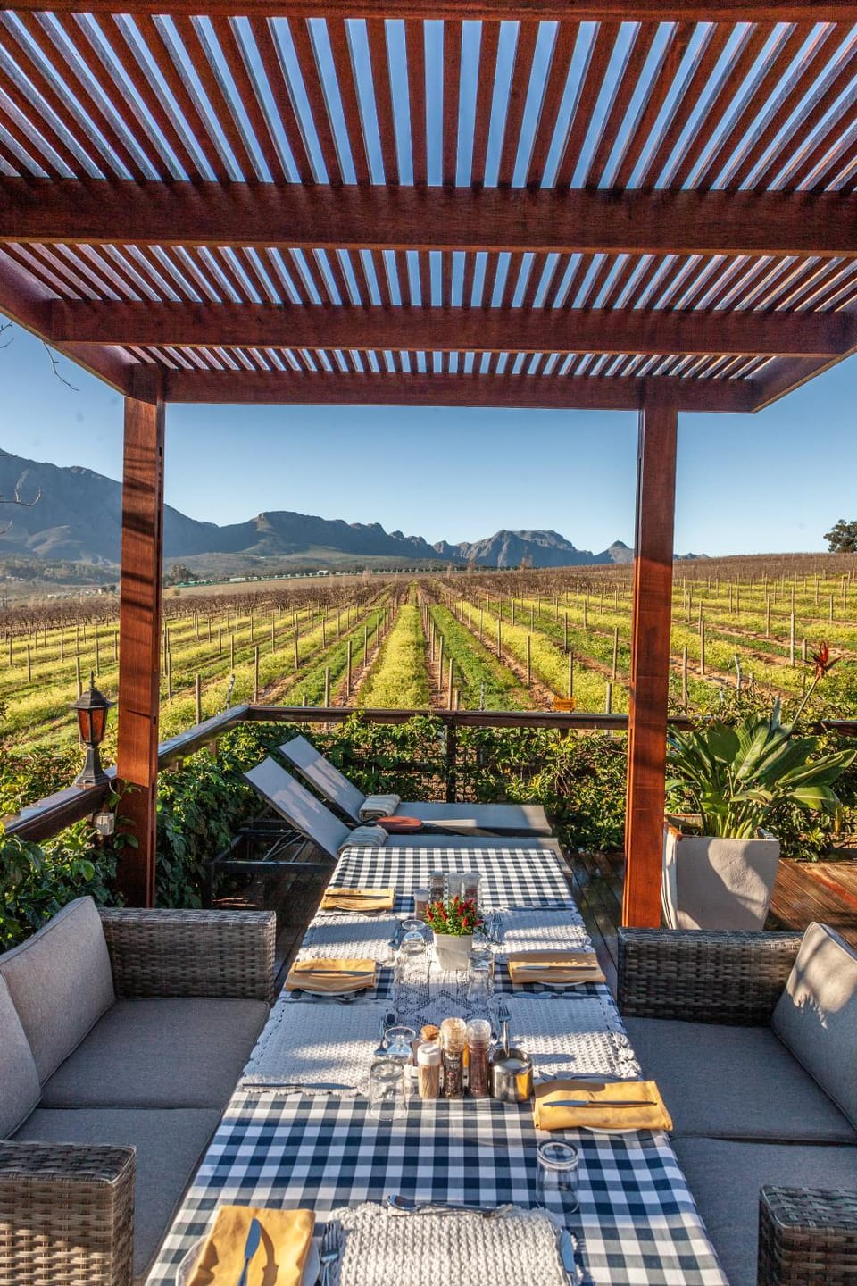 Patio, Spring, Day, Summer, View (from property/room), Dining area, Mountain view