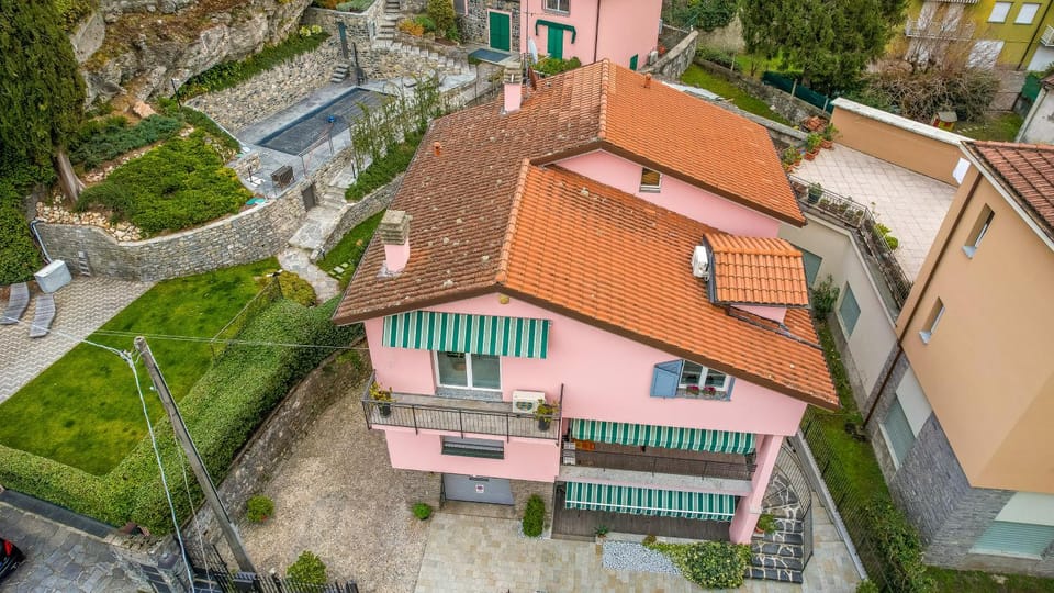 Property building, Bird's eye view