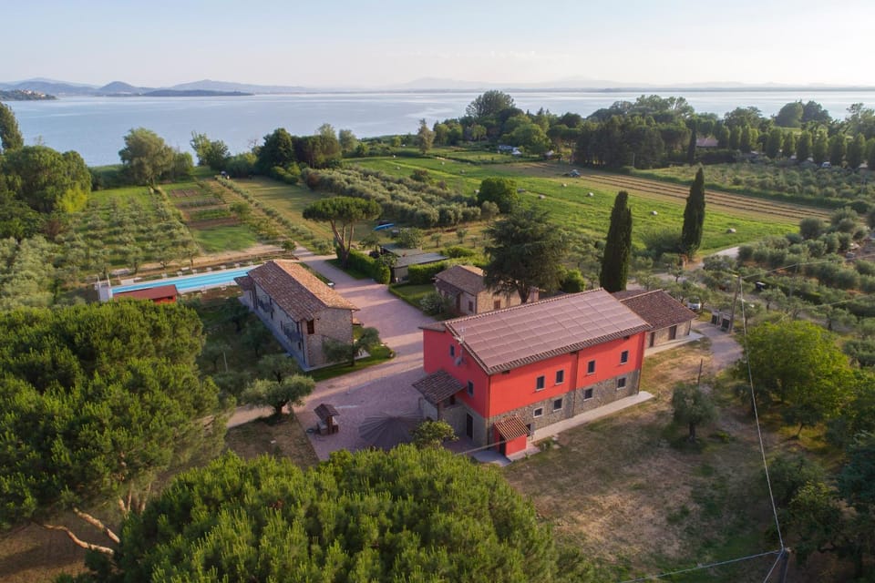 Property building, Patio, Bird's eye view, View (from property/room), Lake view, Swimming pool, Parking