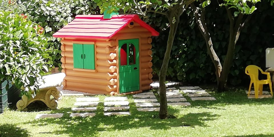 Children play ground, Garden