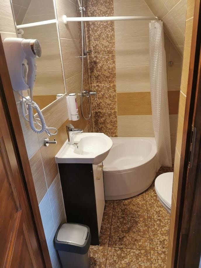 Dom Wczasowy Na Szczycie Bed and Breakfast in Zakopane
