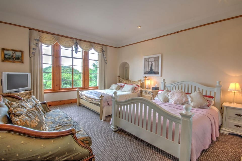 Glasdair Bed and Breakfast in Inverness