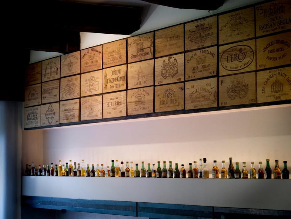 Lounge or bar